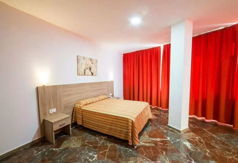 Fotos del hotel Natali Affiliated by Fergus:  8