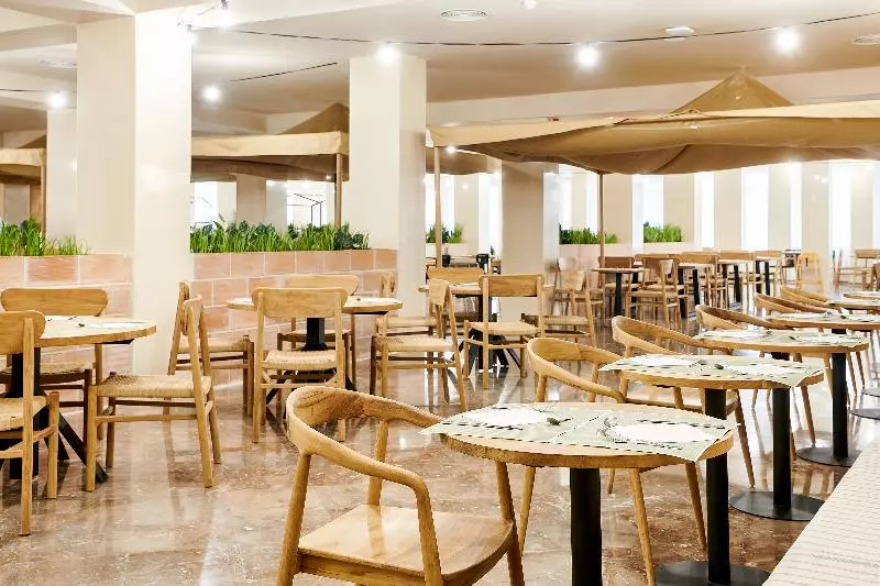 Fotos del hotel Natali Affiliated by Fergus:  14