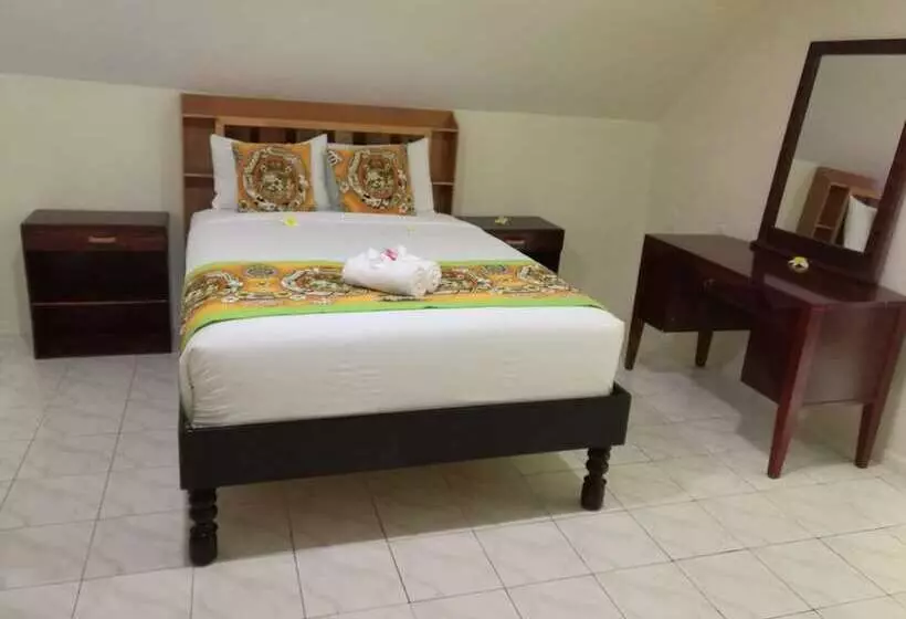 Malau Lodge