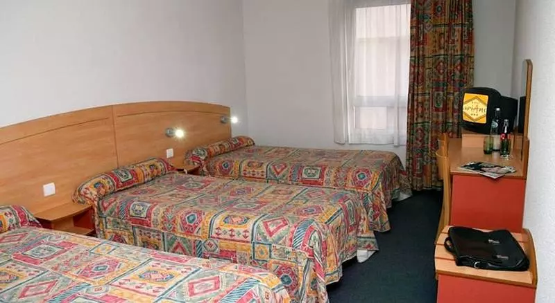 Fotos del hotel Hôtel Ariane:  10