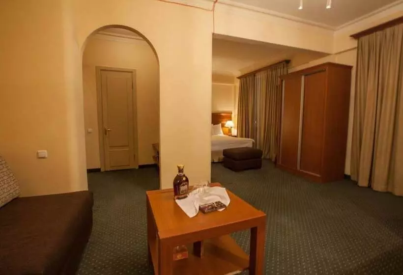 Fotos del hotel Aviatrans:  11