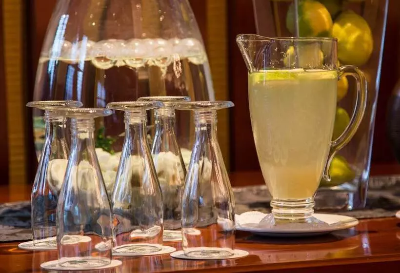 Fotos del hotel City Lodge  Pinelands:  8