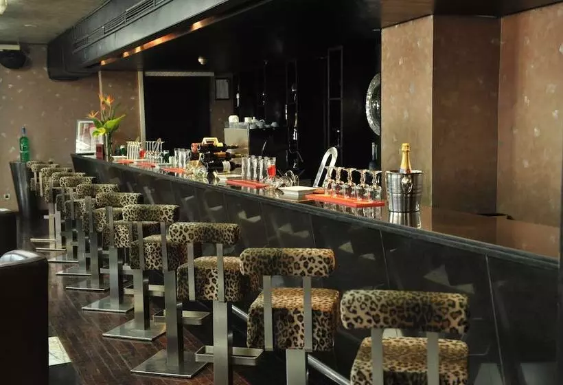 Fotos del hotel Hôtel Farah Casablanca:  6