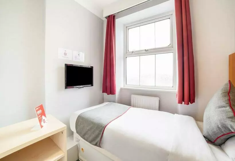 Fotos del hotel Oyo Studios @ 28:  5
