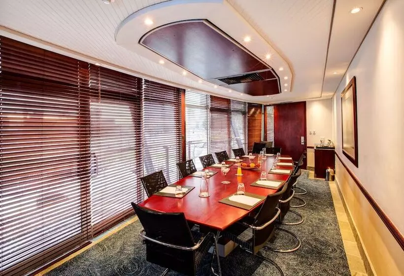 Fotos del hotel City Lodge Hotel V&a Waterfront:  6