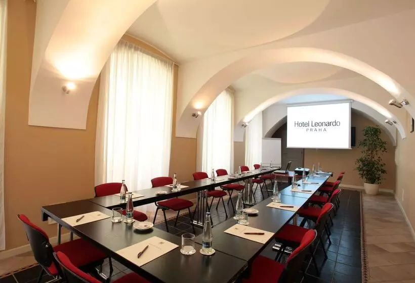 Fotos del hotel Leonardo Prague:  8