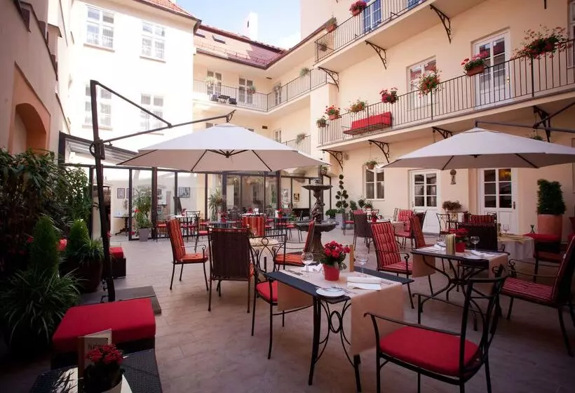 Fotos del hotel Leonardo Prague:  9