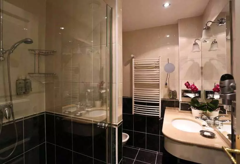 Fotos del hotel Leonardo Prague:  20