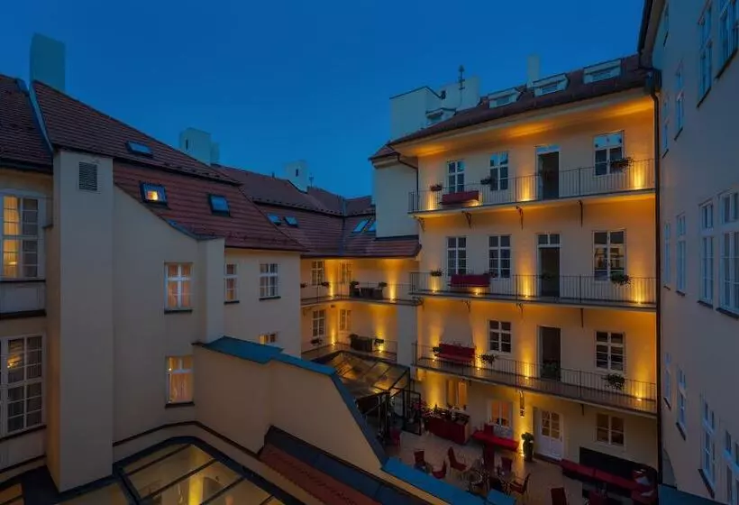 Fotos del hotel Leonardo Prague:  25