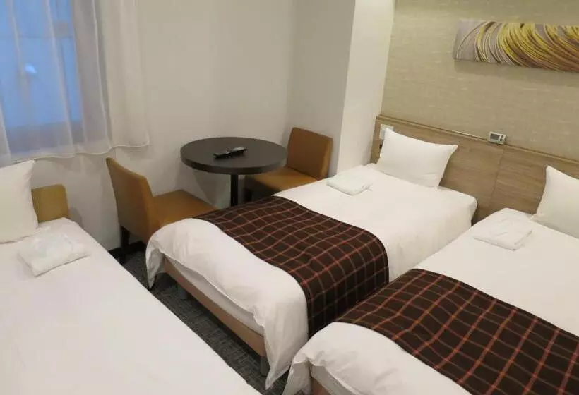 Nest  Osaka Shinsaibashi