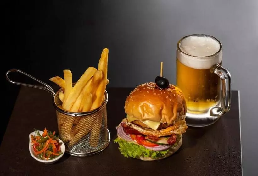 Fotos del hotel Earl'S Regency:  6