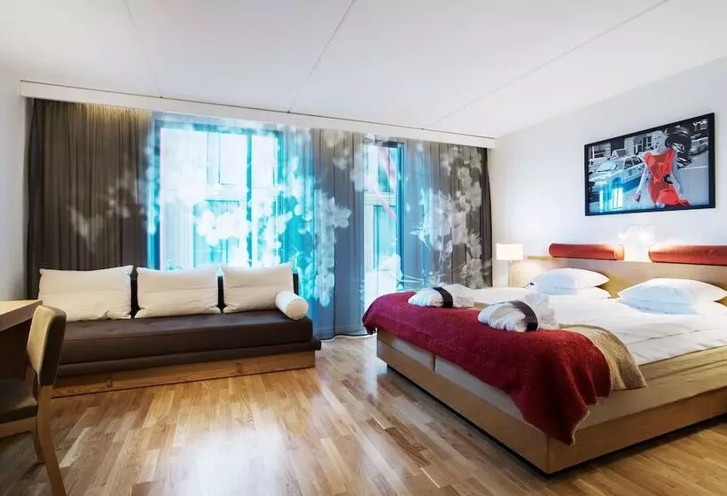 Fotos del hotel First Hotel G:  5