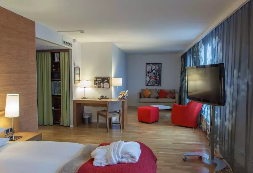 Fotos del hotel First Hotel G:  8