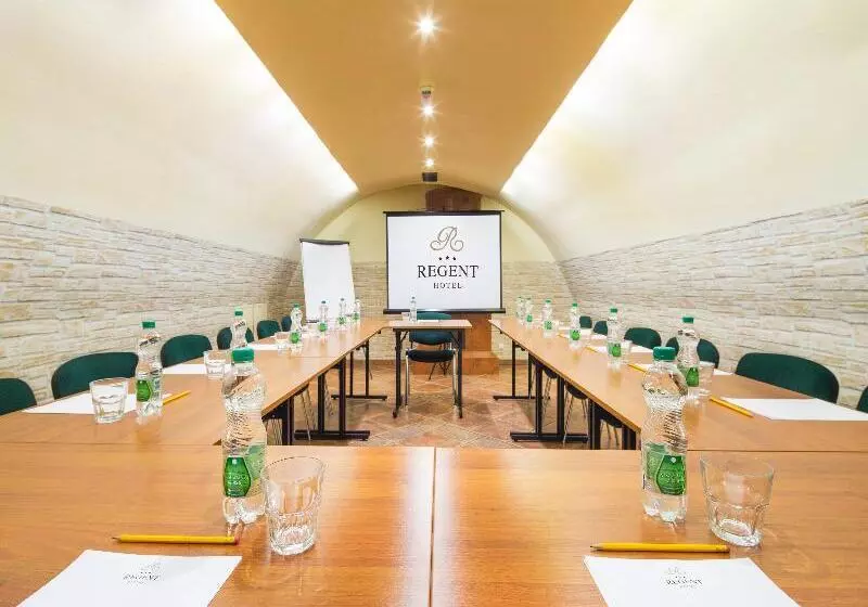 Fotos del hotel Regent:  35