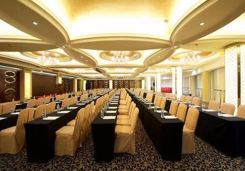 Fotos del hotel Mercure Shanghai Royalton:  16