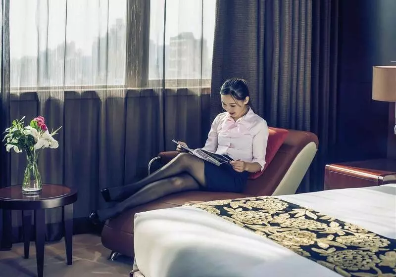 Fotos del hotel Mercure Shanghai Royalton:  13