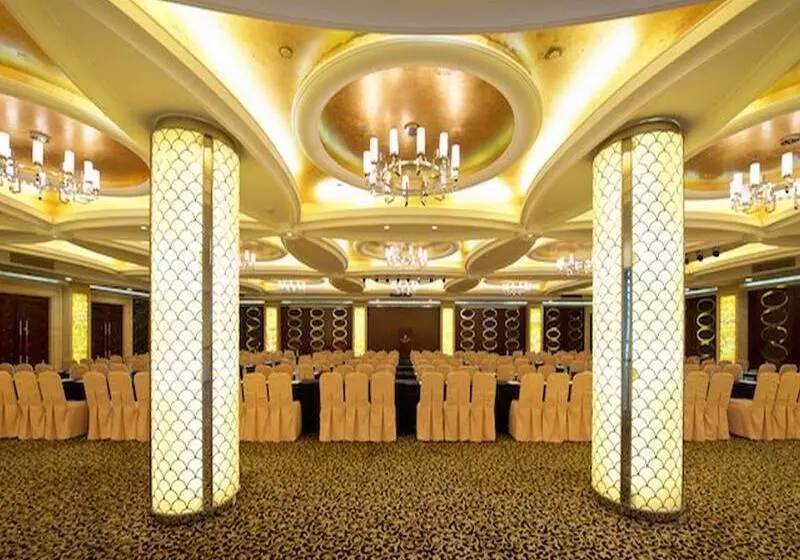 Fotos del hotel Mercure Shanghai Royalton:  14