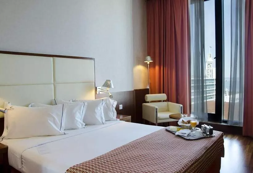 Fotos del hotel Vip Executive Arts:  17