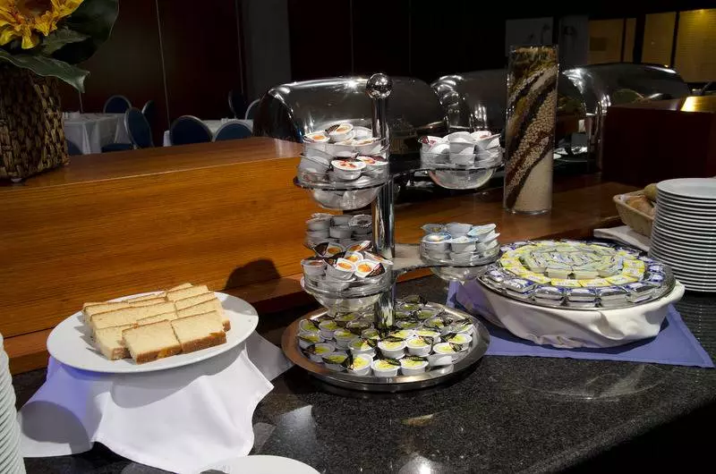 Fotos del hotel Vip Executive Arts:  8