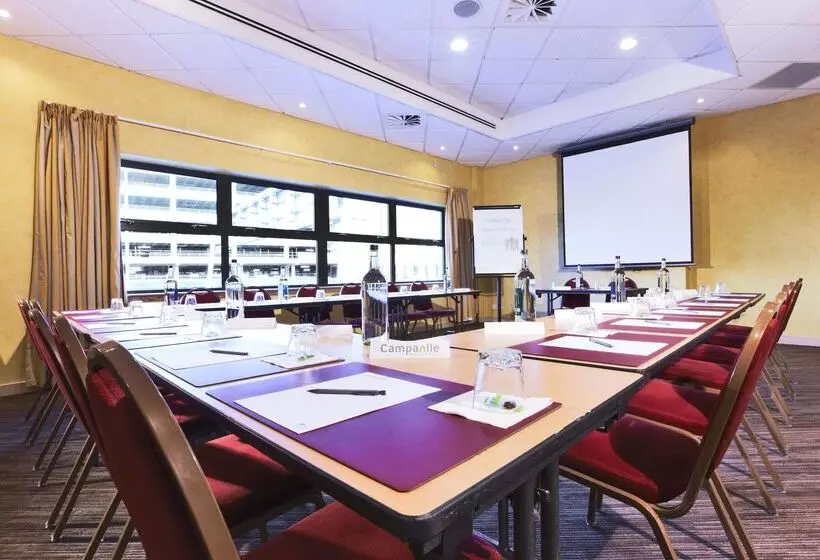 Fotos del hotel Campanile Hotel Glasgow Secc Hydro:  10