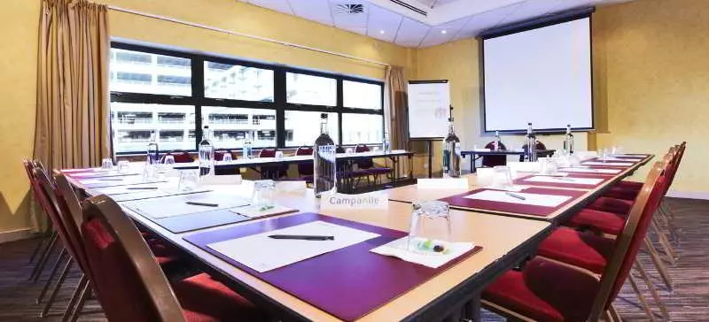 Fotos del hotel Campanile Hotel Glasgow Secc Hydro:  6