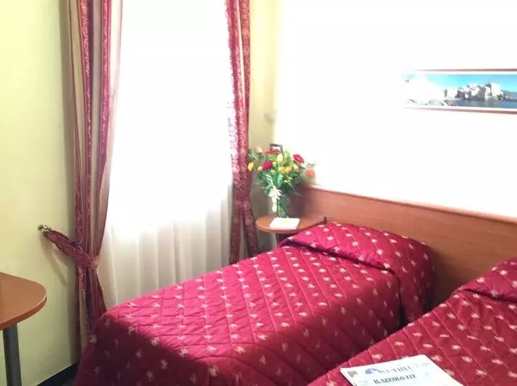 Fotos del hotel Helvetia:  13