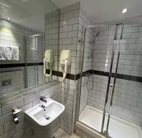 Fotos del hotel Ibis Styles London Walthamstow:  2