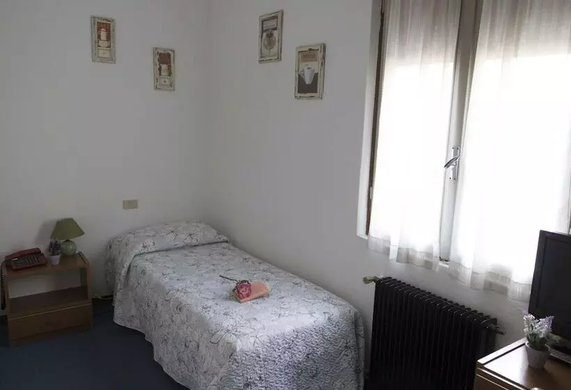 Fotos del hotel Primavera:  14