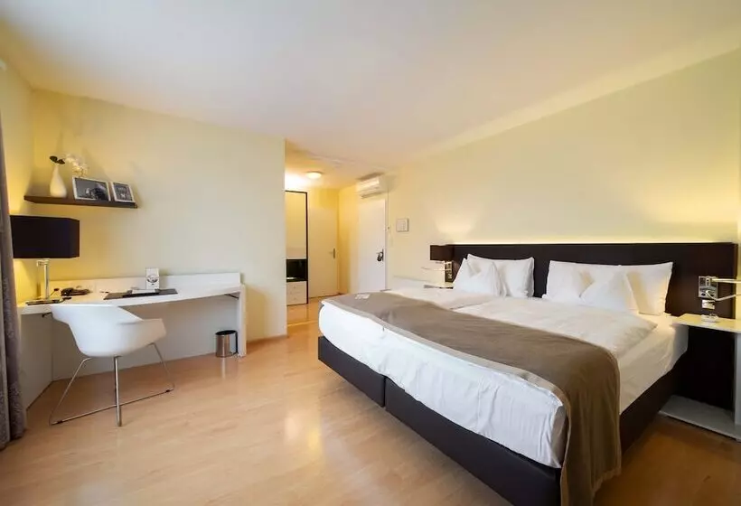 Fotos del hotel Spalentor - Ihr Sympathisches Stadt:  16