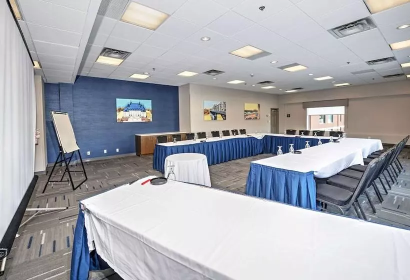 Fotos del hotel Hampton By Hilton Ottawa:  11