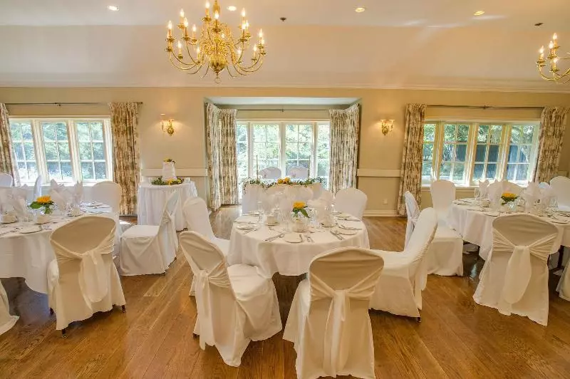 Fotos del hotel Old Mill Toronto:  3