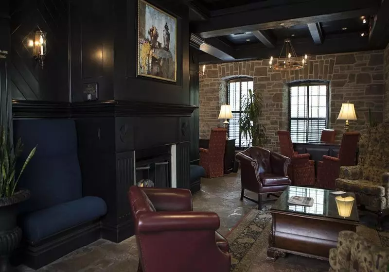 Fotos del hotel Old Mill Toronto:  2