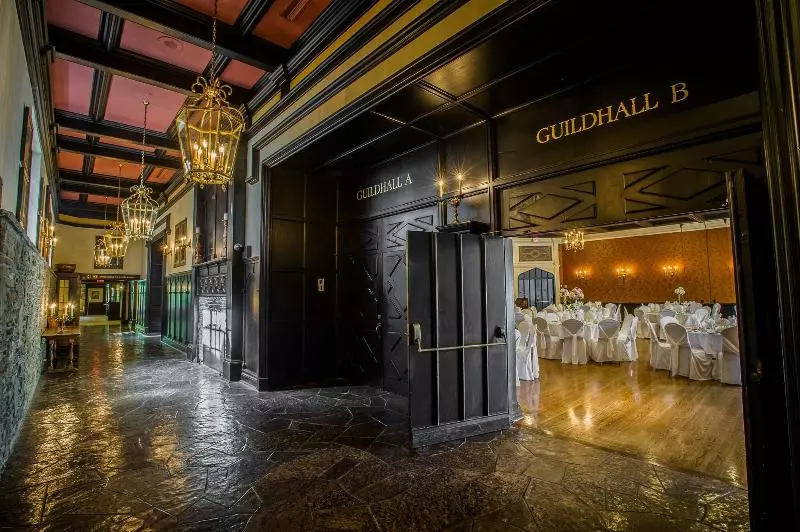 Fotos del hotel Old Mill Toronto:  10