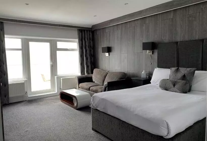 Cumberland Hotel – Oceana Collection