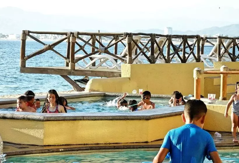 Fotos del hotel Marina Puerto Dorado  All Inclusive:  4