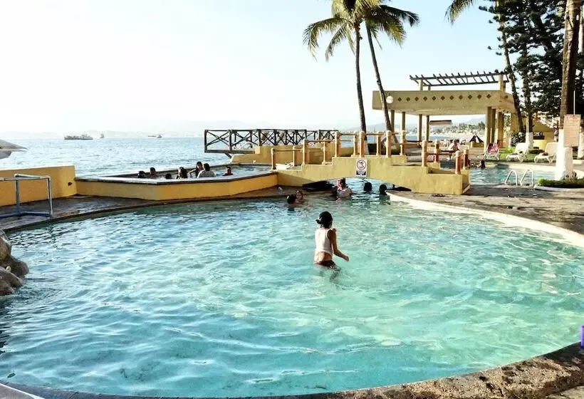 Fotos del hotel Marina Puerto Dorado  All Inclusive:  10