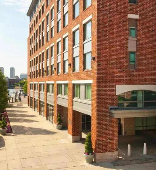 Residence Inn By Marriott Boston Harbor On Tudor Wharf