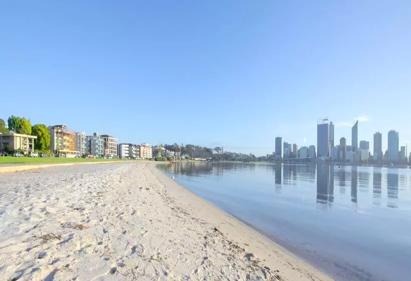 Fotos del hotel The Peninsula Riverside Serviced Apartments:  16