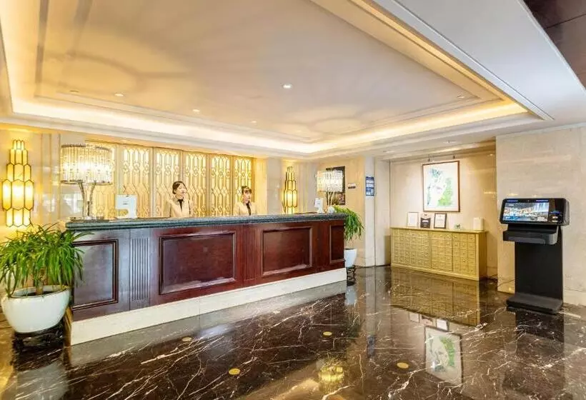 Fotos del hotel Guangdong Hotel Shanghai:  2