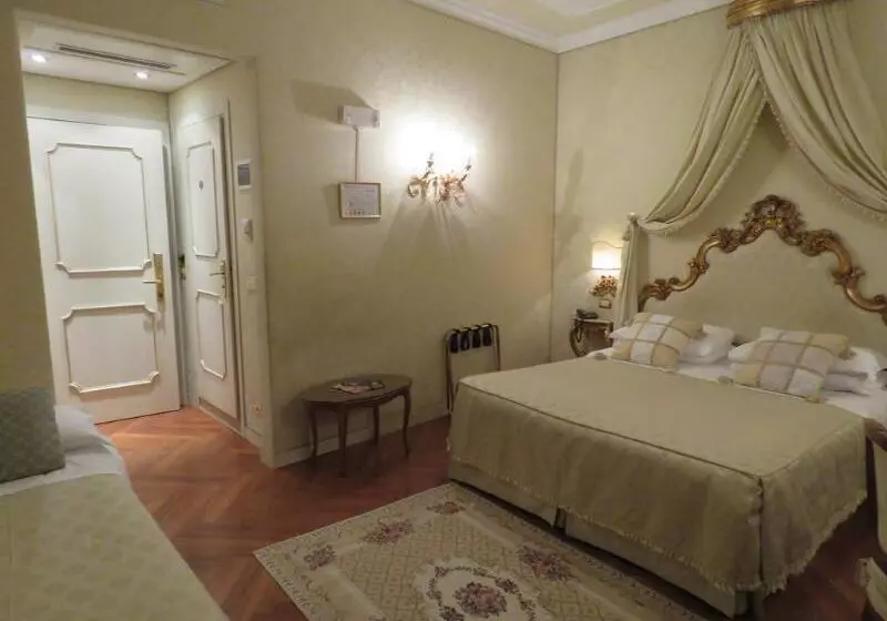 Fotos del hotel Antico Doge  A Member Of Elizabeth  Group:  7