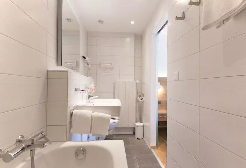 Fotos del hotel Bristol:  25