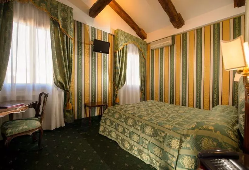 Fotos del hotel Centauro:  8