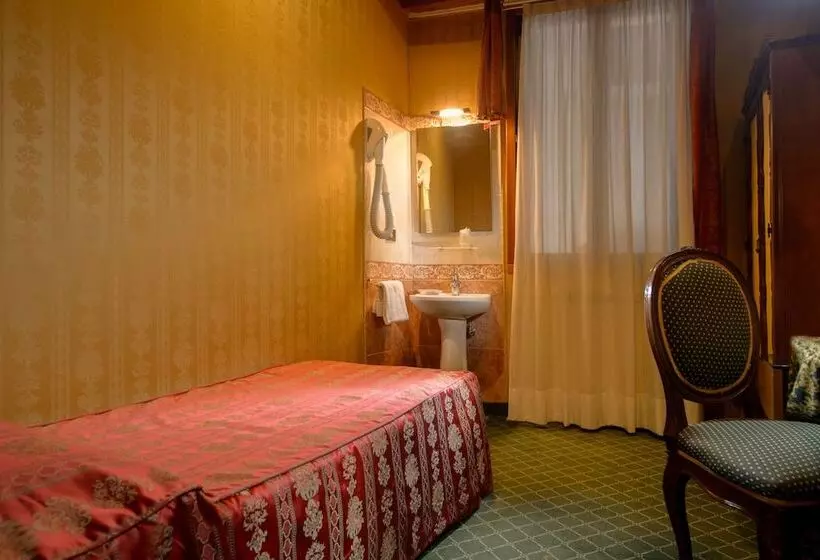 Fotos del hotel Centauro:  6