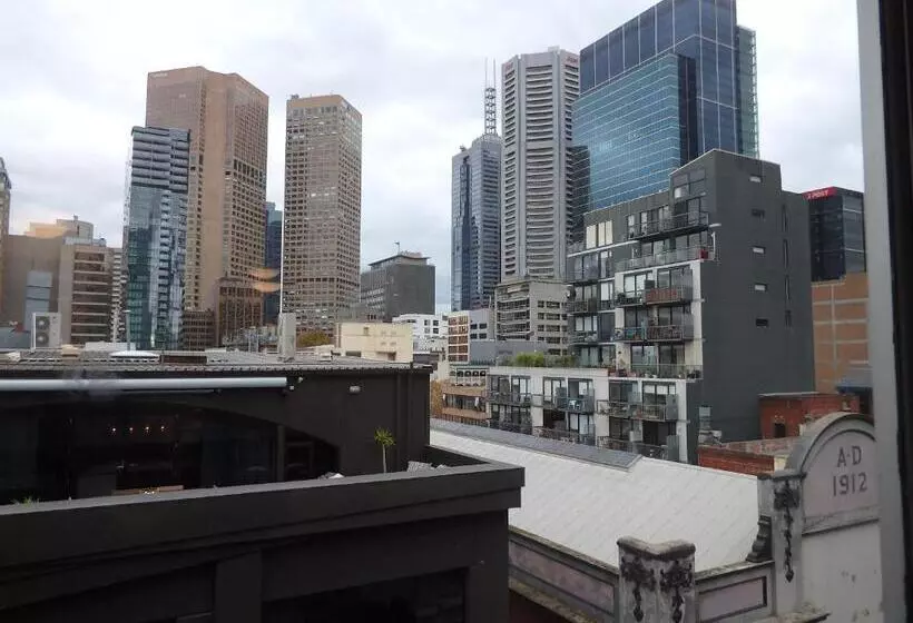 Fotos del hotel City Limits  Apartments:  7