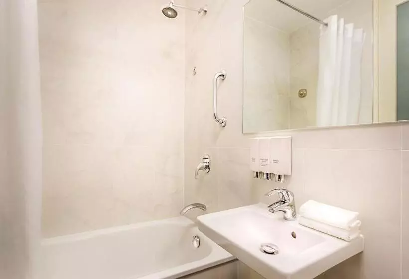 Fotos del hotel City Limits  Apartments:  11