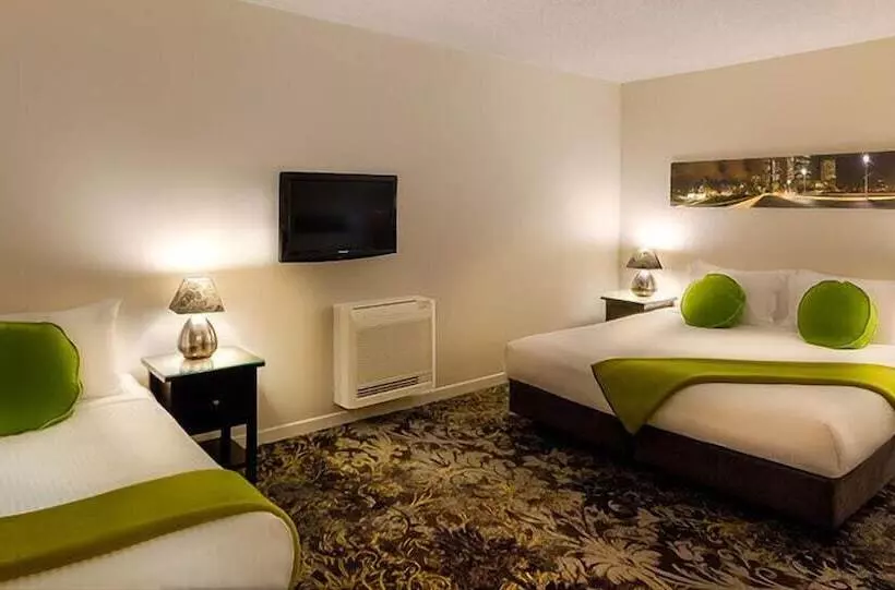 Fotos del hotel City Limits  Apartments:  2