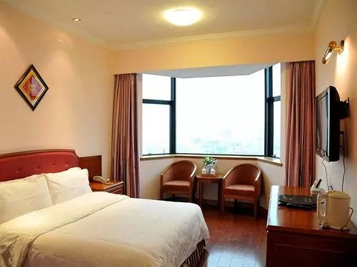 Fotos del hotel Renhe:  17