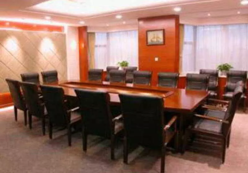 Fotos del hotel Renhe:  8