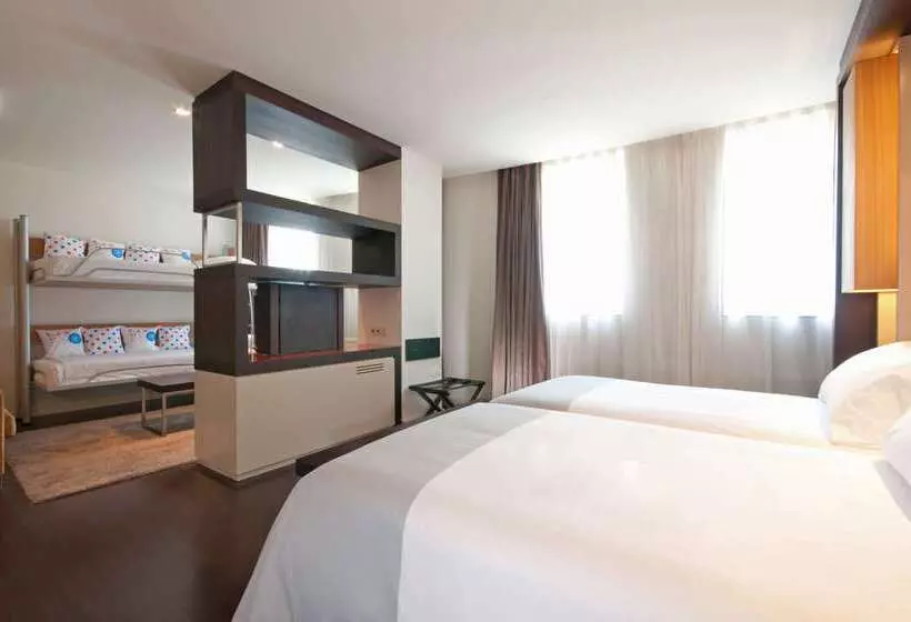 Fotos del hotel Barcelona Condal Mar Affiliated By Meliá:  12