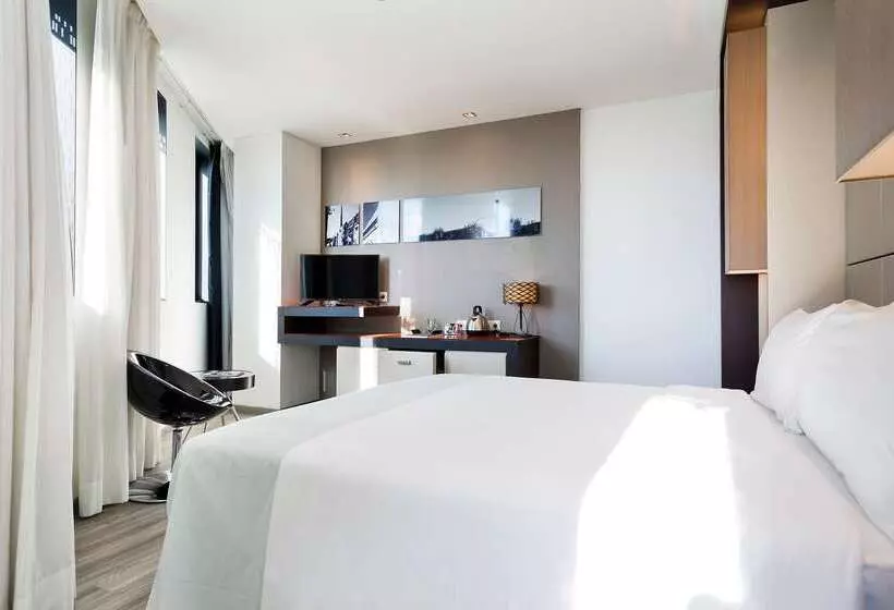 Fotos del hotel Barcelona Condal Mar Affiliated By Meliá:  11